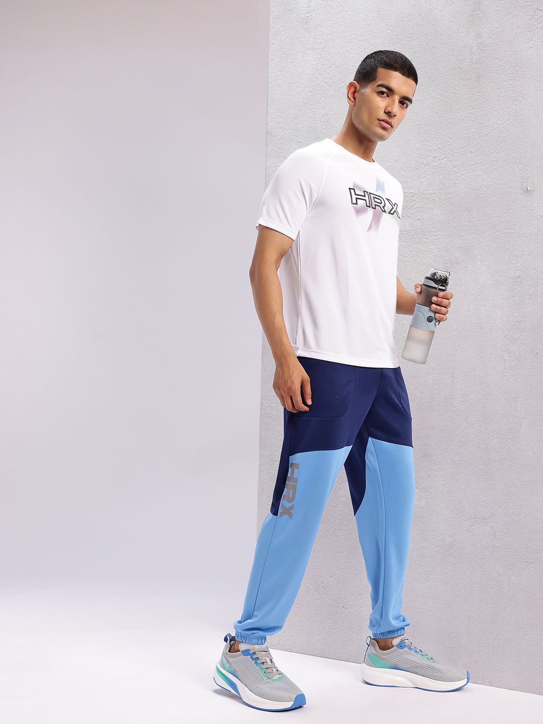 HRX by Hrithik Roshan Men Colourblocked Rapid-Dry Running Joggers