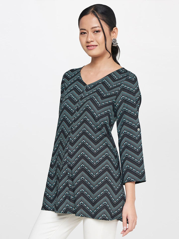 Global Desi Chevron Printed V-Neck Kurti