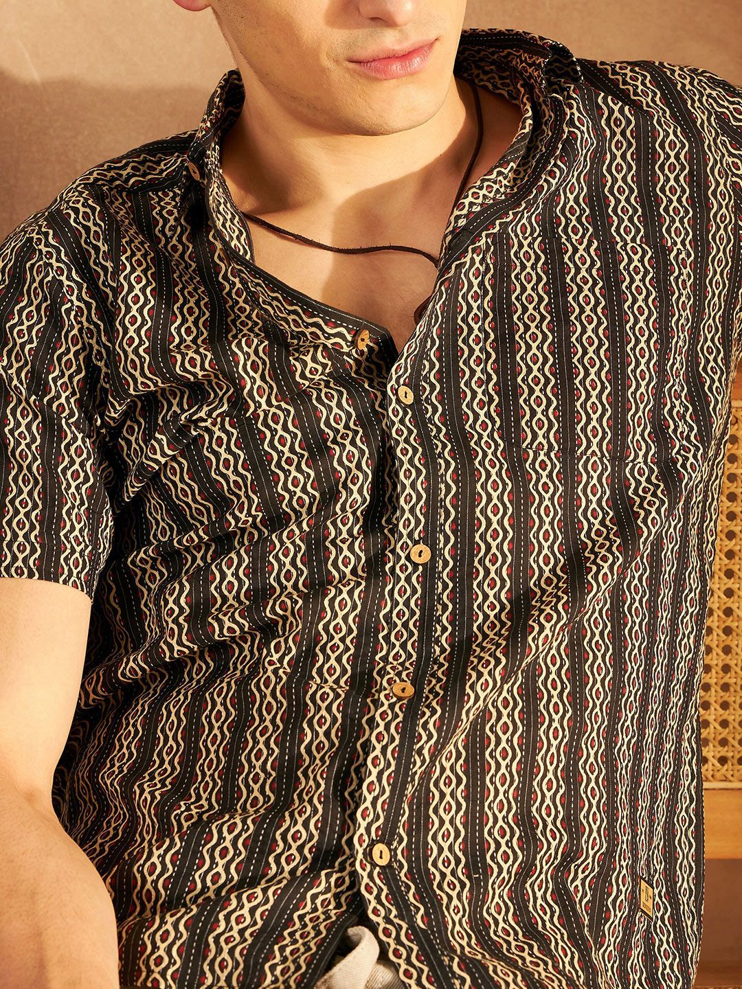 DENNISON Smart Printed Spread Collar Short Sleeves Cotton Lightweight Shirt