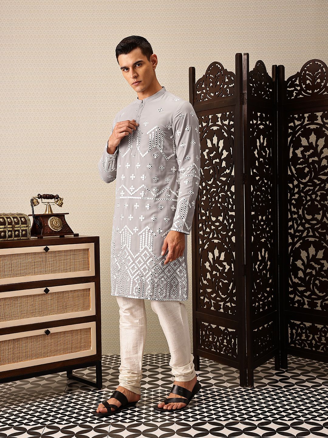 House of Pataudi Embroidered Mandarin Collar Mirror Work Jashn Kurta