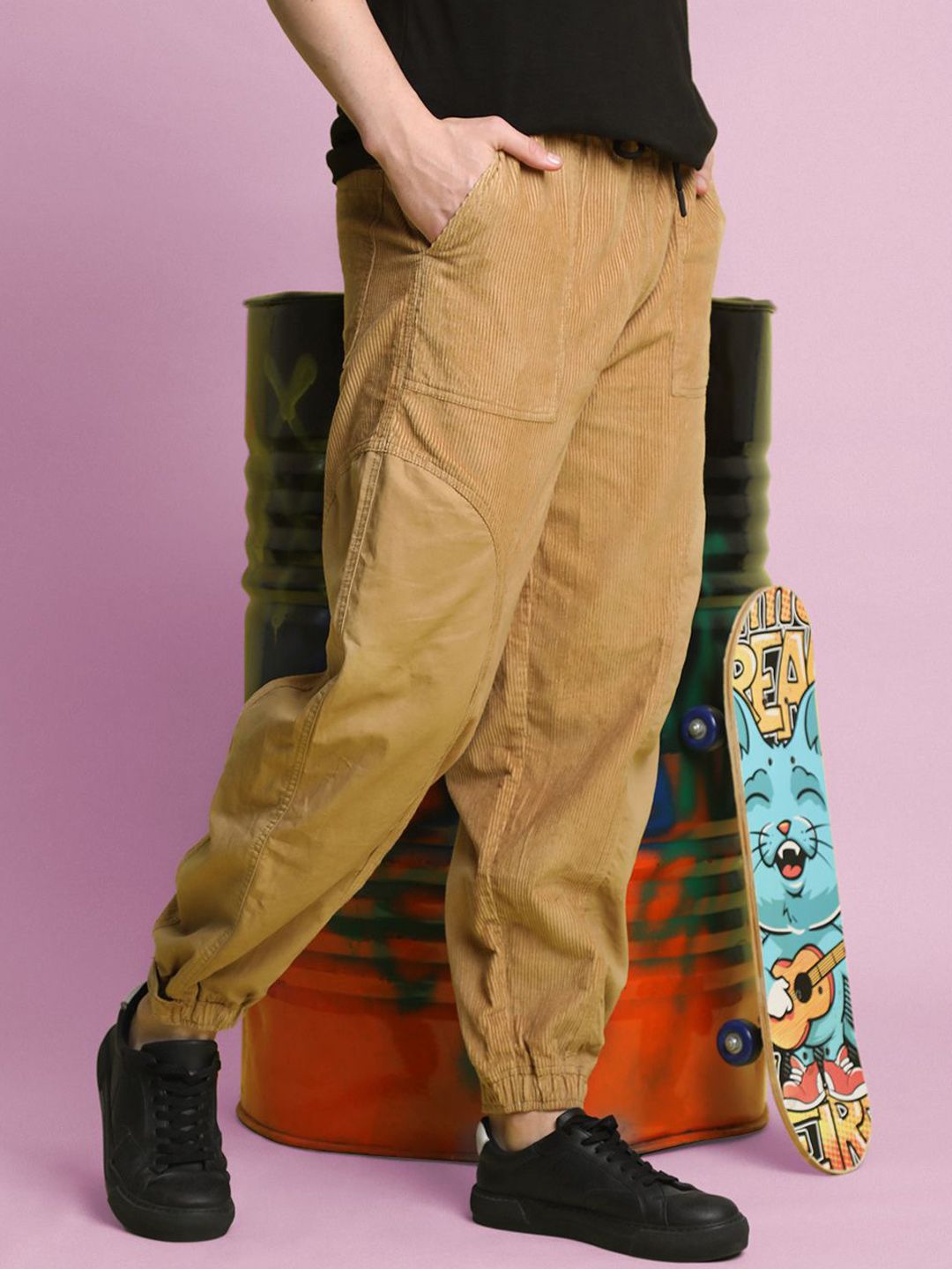 Bene Kleed Men Baggy Fit Mid-Rise Pure Cotton Joggers Trouser