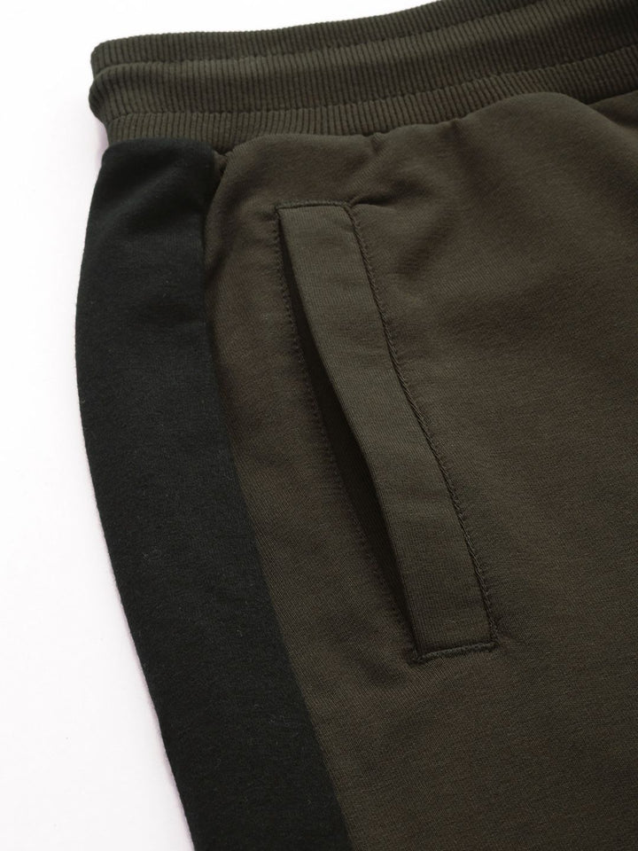 Spykar Men Pepejal Mid-Rise Slim Fit Applique Joggers
