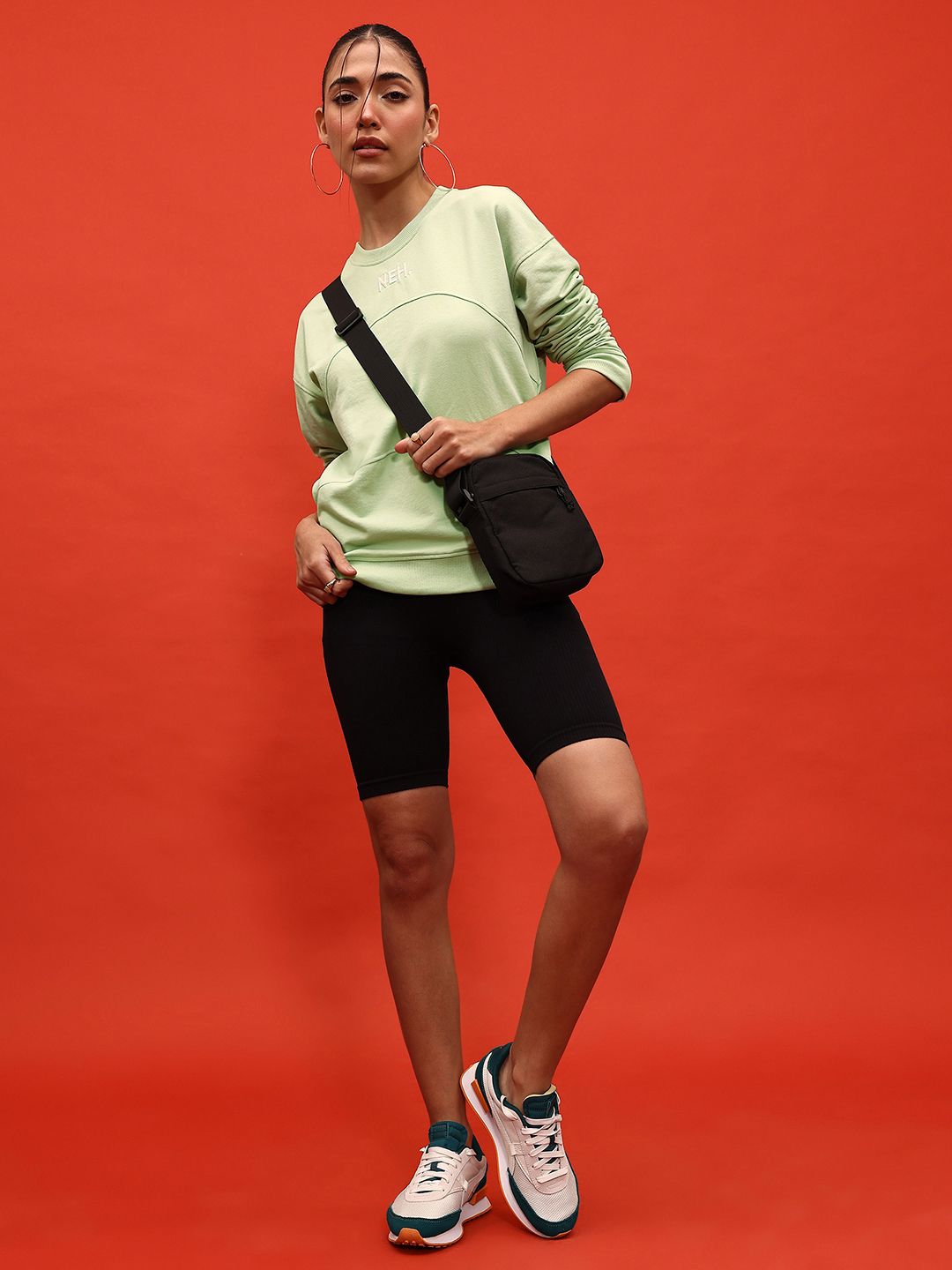 DressBerry Embroidered Detail Drop-Shoulder Sleeves Sweatshirt