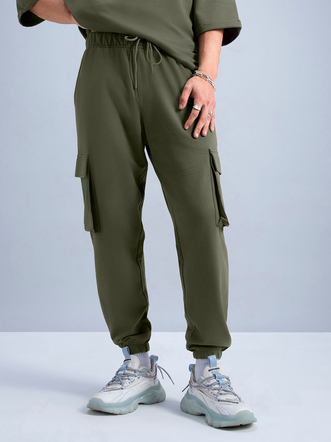 Bewakoof Air 1.0 Men'S Oversized Cargo Joggers