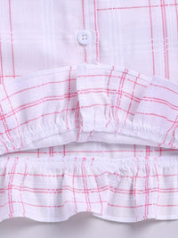Moms Love Infant Girls Cotton Checked Top with Shorts