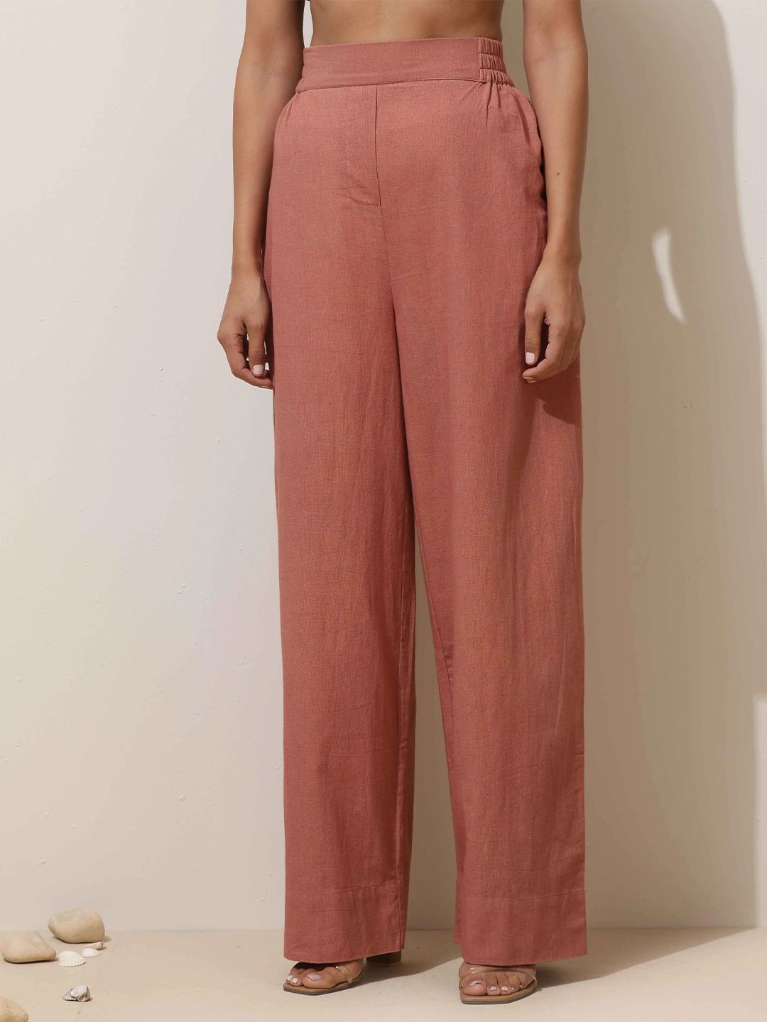 Truebrowns Wanita Pepejal Kurta dengan Palazzo