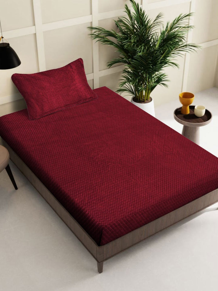 KLOTTHE Red 300 TC Woolen Single Bedsheet with 1 Pillow Cover