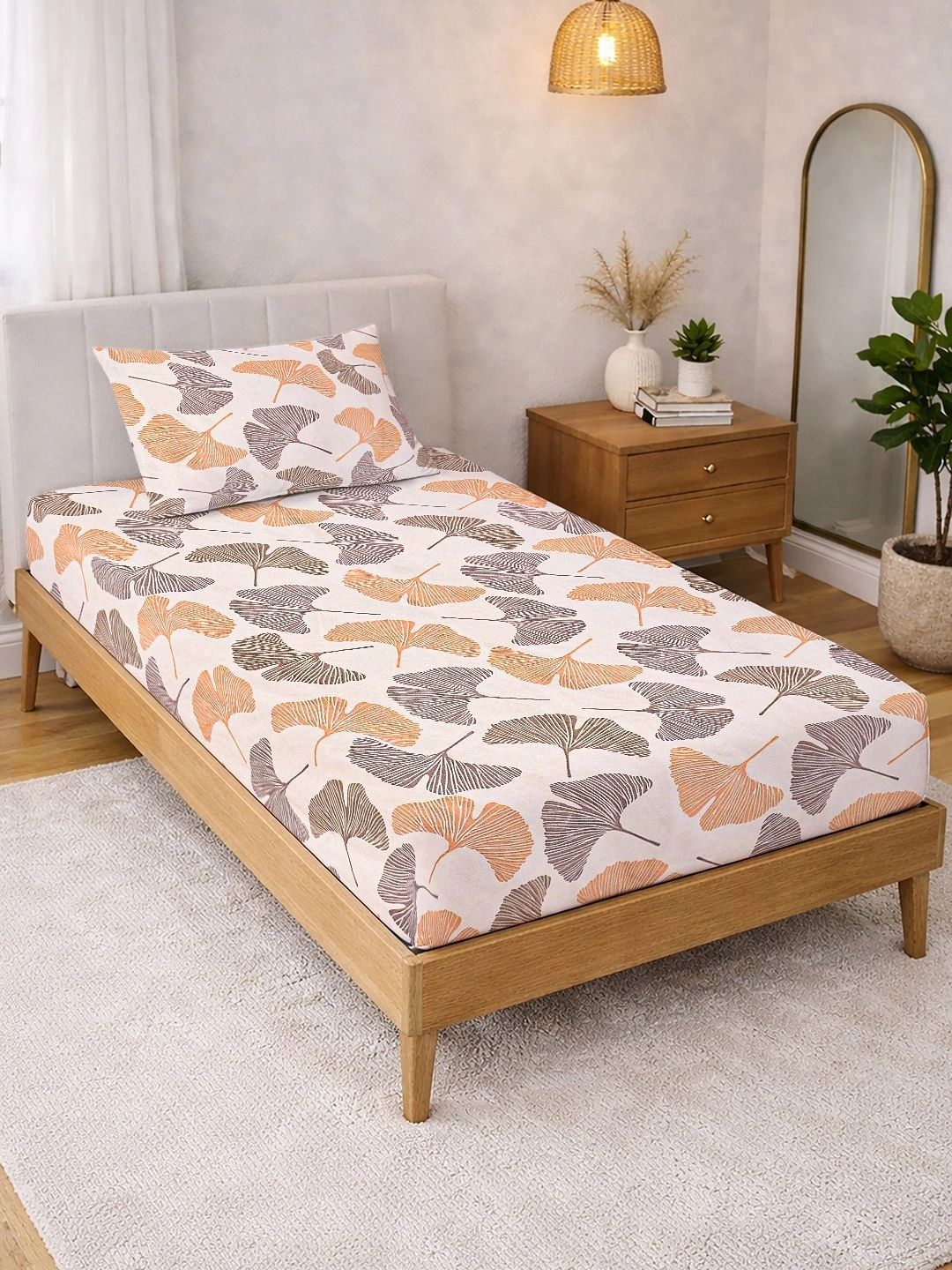 KLOTTHE Beige & Orange Floral 300 TC Single Bedsheet with 1 Pillow Covers