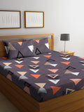 Myntra Elegant Homes Purple Geometric Polycotton 300 TC King Fine Bedsheet dengan 2 Sarung Bantal-98 x 87 inci