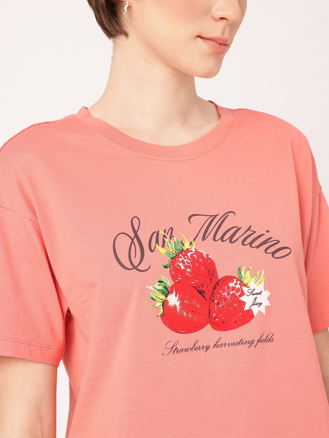 DressBerry Urban Chic Graphic Printed Boxy T-shirt