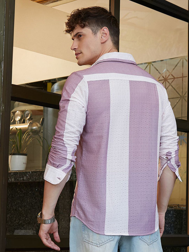 Campus Sutra Men Classic Fit Spread Collar Textured Casual Shirt