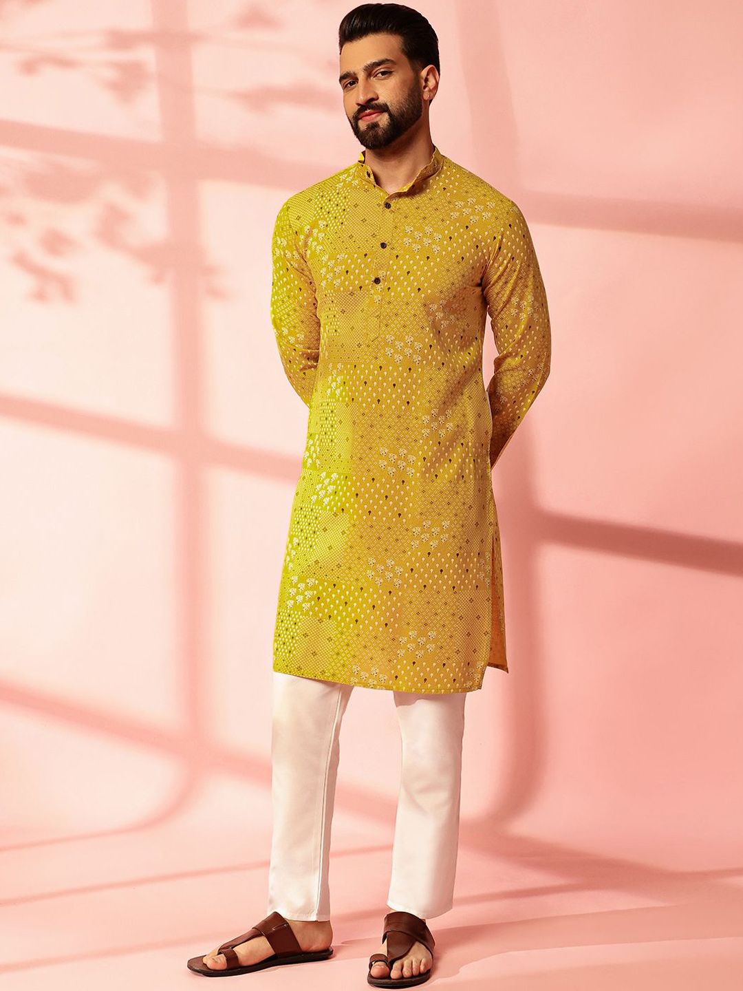 Anouk Men Bandhani Printed Regular Kurta with Pyjamas