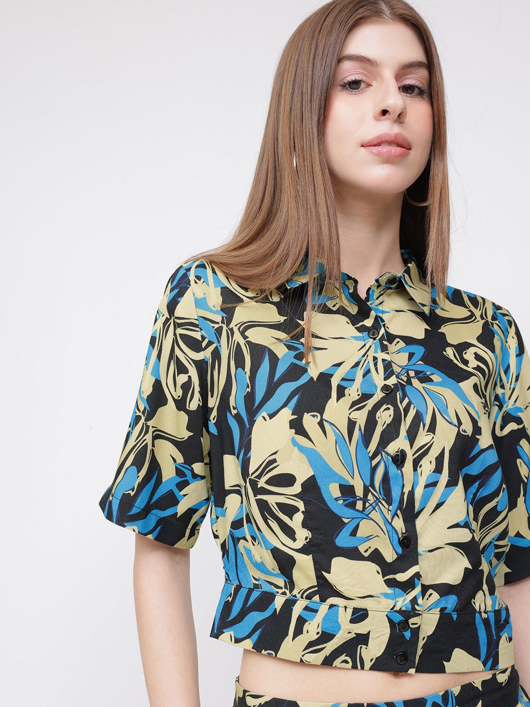DressBerry Floral Daze Retro Boxy Crop Shirt