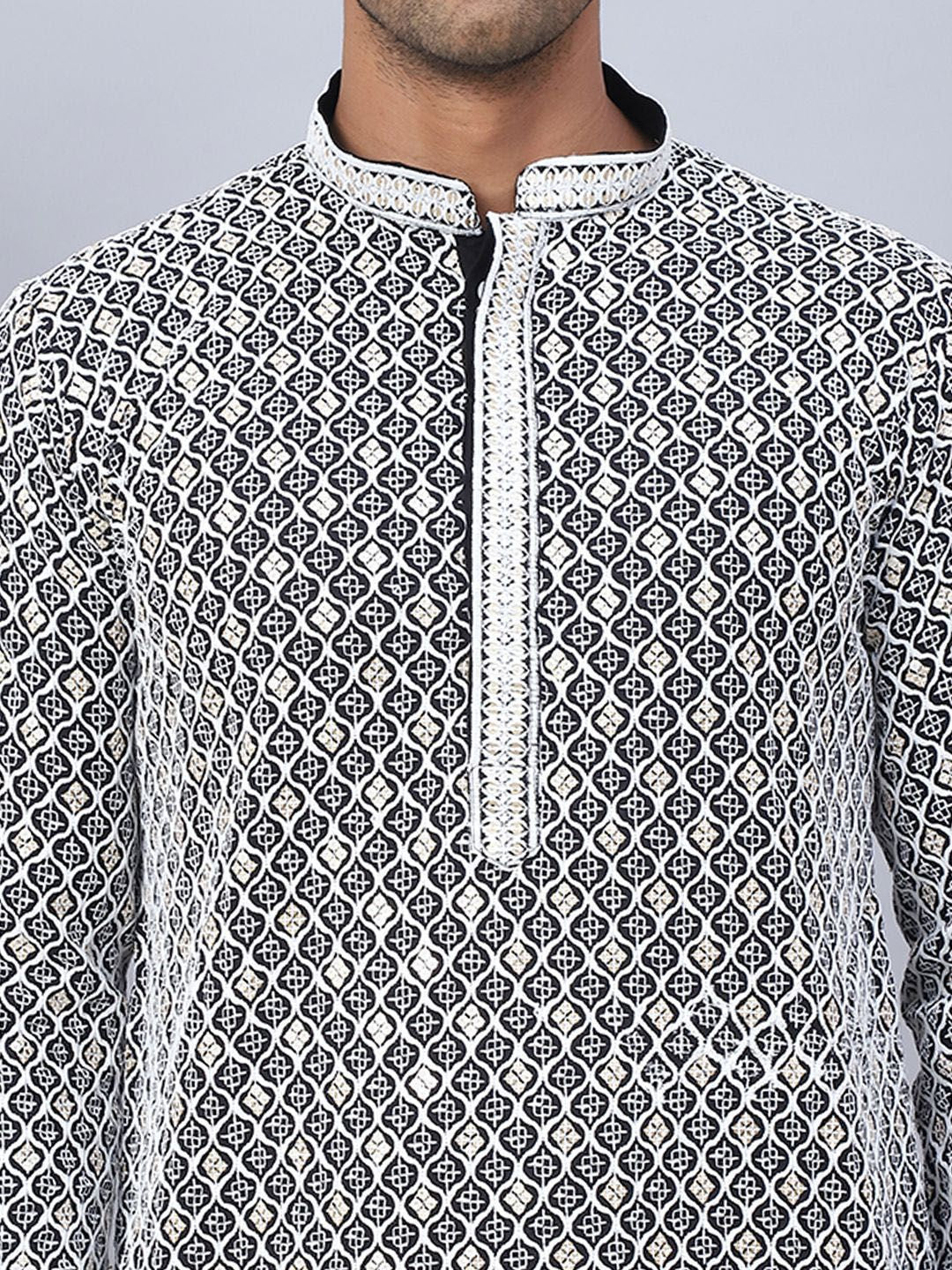 Jompers Geometric Embroidered Chikankari Pure Cotton Straight Kurta With Pyjamas