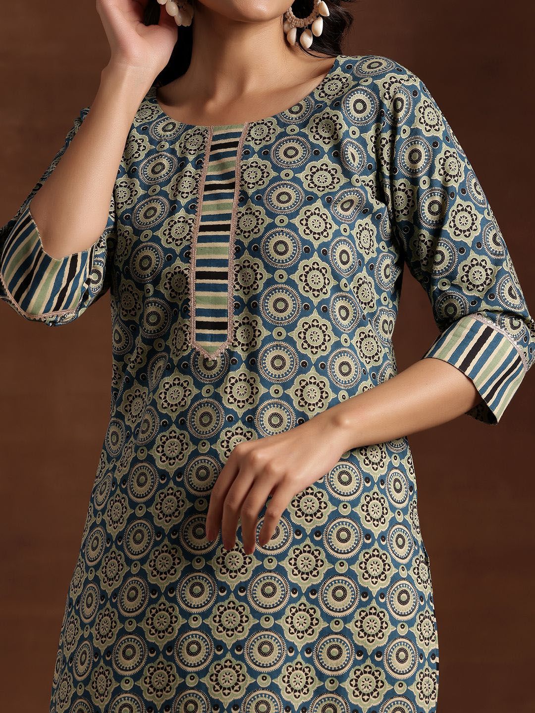 Libas Ethnic Motifs Printed Gotta Patti Pure Cotton Kurta with Trousers & Dupatta