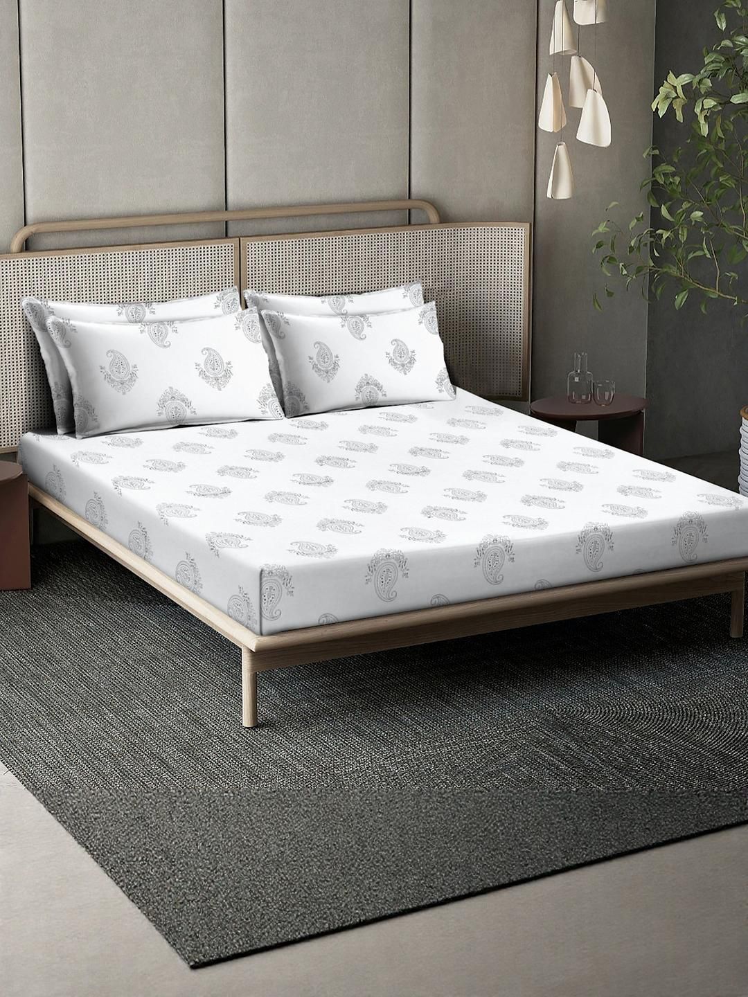 KLOTTHE White Ethnic Printed Flat 400TC Kapas Tulen Cadar Super King & 4 Sarung Bantal