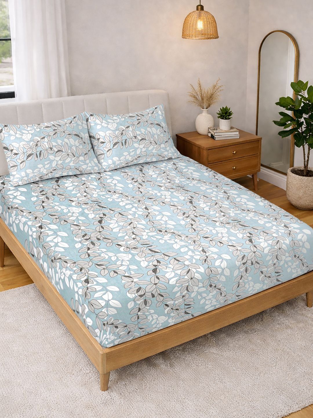 KLOTTHE Multi Floral Printed Cadar 300 TC King