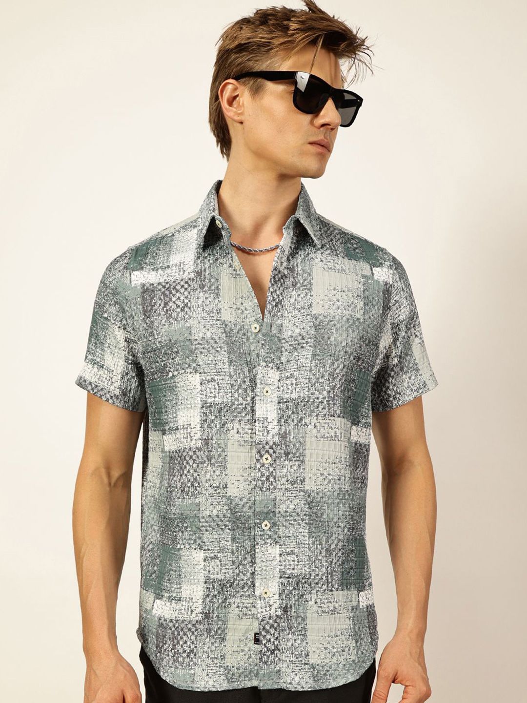 Thomas Scott Men Premium Slim Fit Opaque Printed Casual Shirt