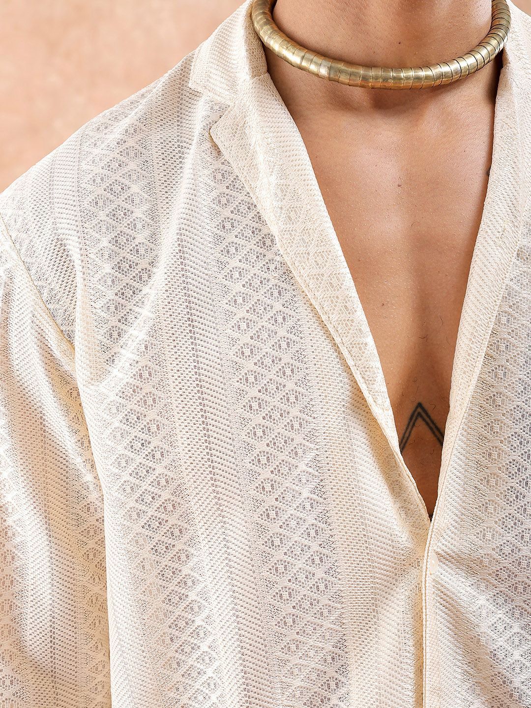 The Indian Garage Co Men Relaxed Fit Solid Warp Knit Lace Resortwear Shirt