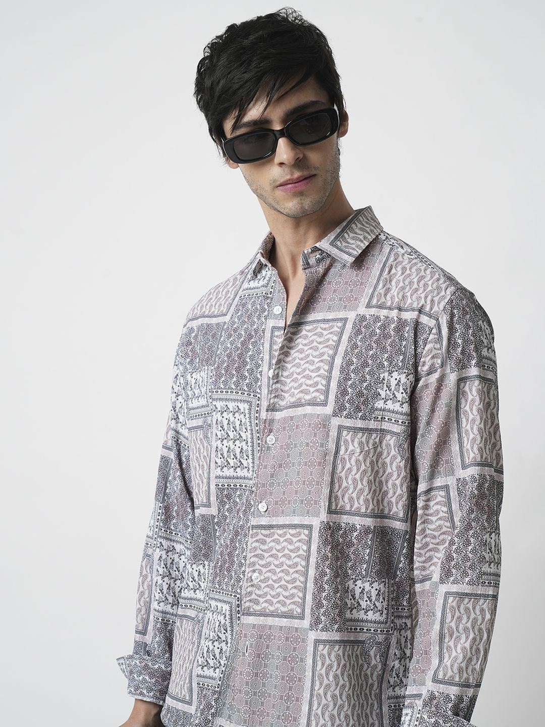 VASTRADO Men Classic Spread Collar Abstract Printed Slim Fit Casual Shirt