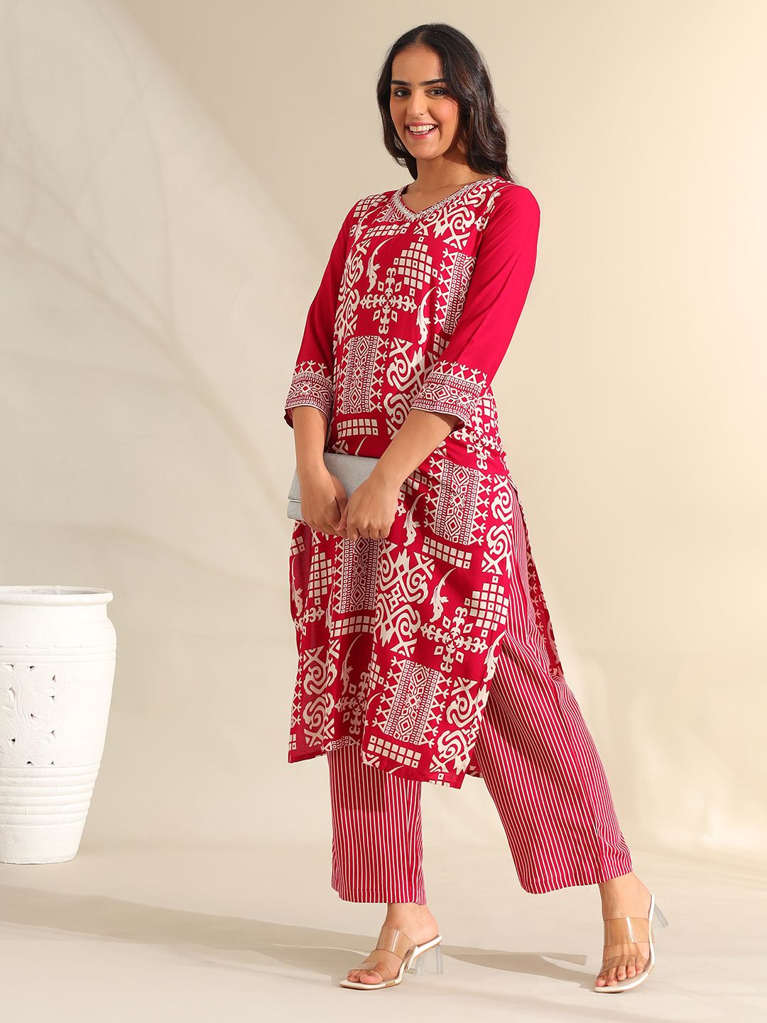 Mamicha Women Ethnic Motifs Printed Regular Beads and Stones Pure Cotton Kurta with Trousers