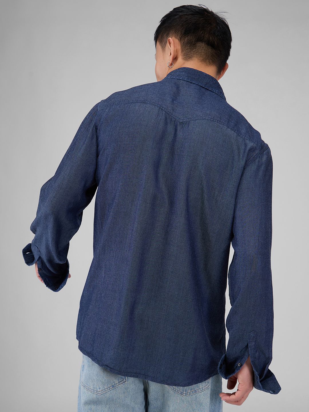 VASTRADO Men Classic Spread Collar Solid Cotton Slim Fit Casual Shirt