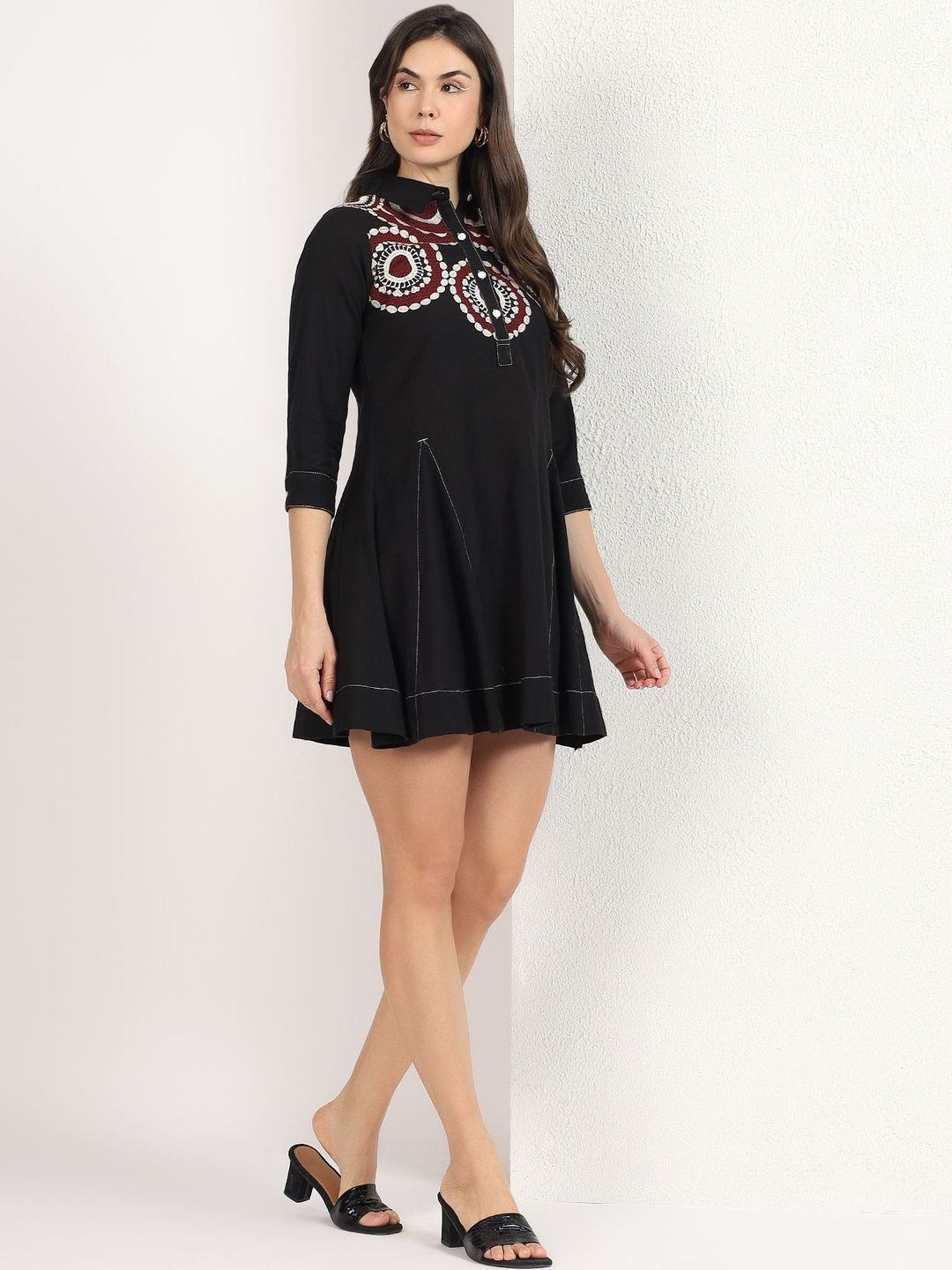 Mamicha Ethnic Motifs Embroidered A-Line Mini Dress