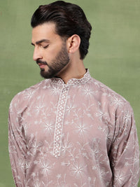 SOJANYA Men Floral Embroidered Thread Work Kurta