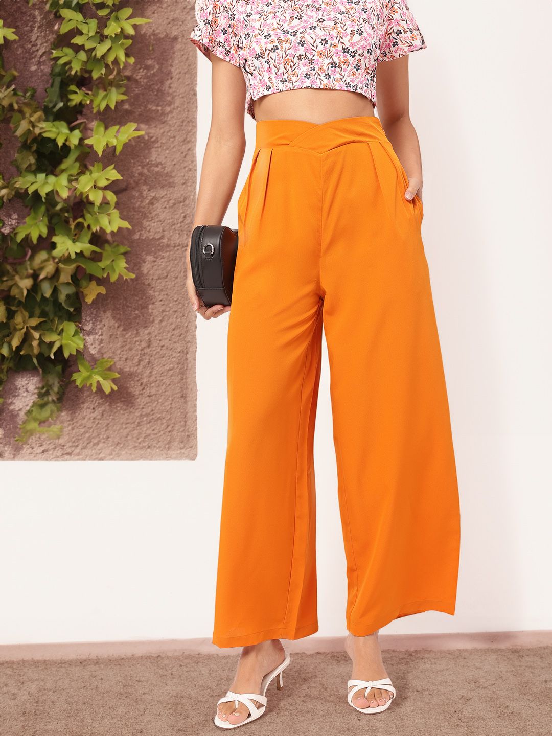 DressBerry Women Cyber Chic Pleated Flared Trouser