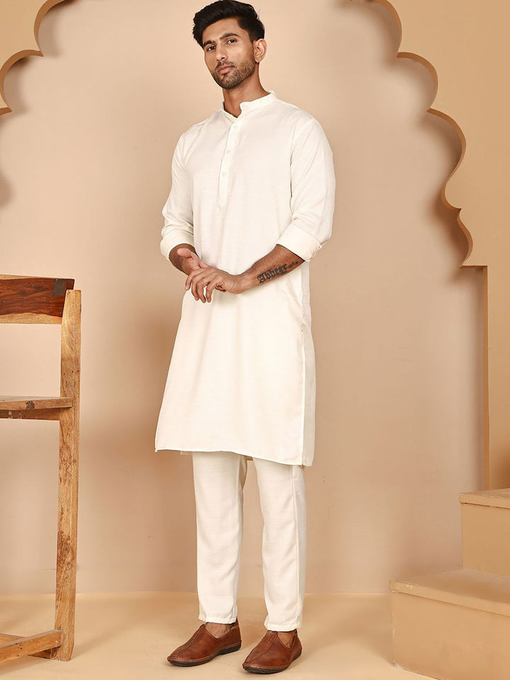 Jompers Men Solid Kurta with Pyjama