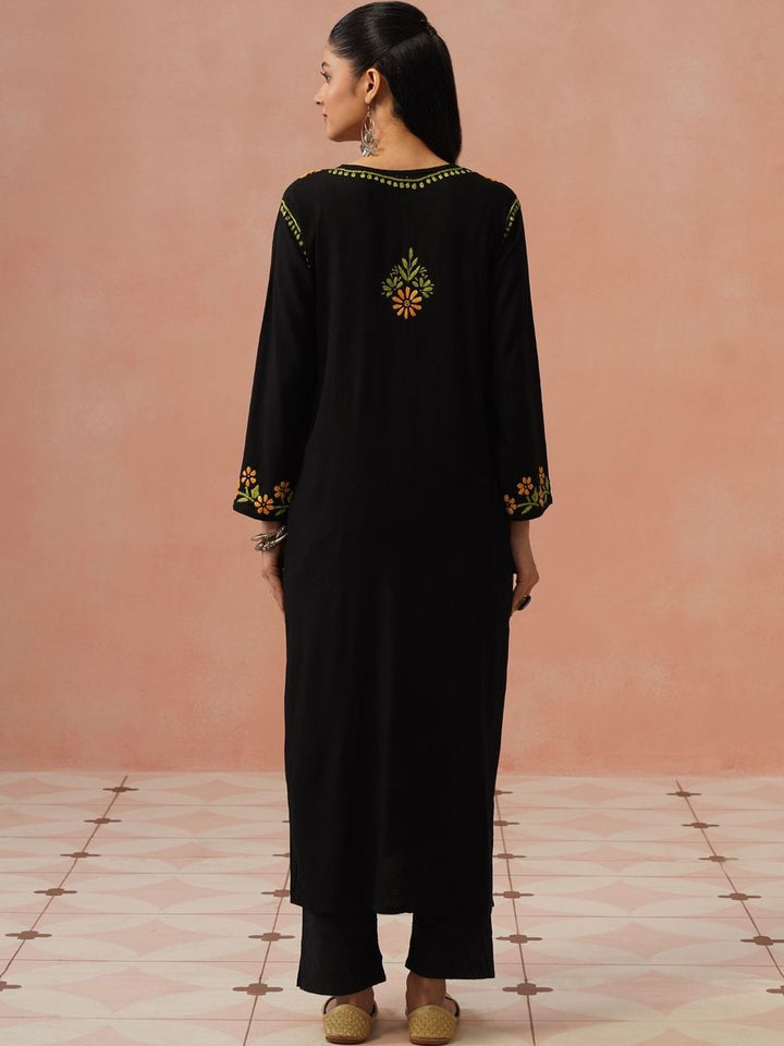 House of Chikankari Women Floral Embroidered Thread Work Kurta