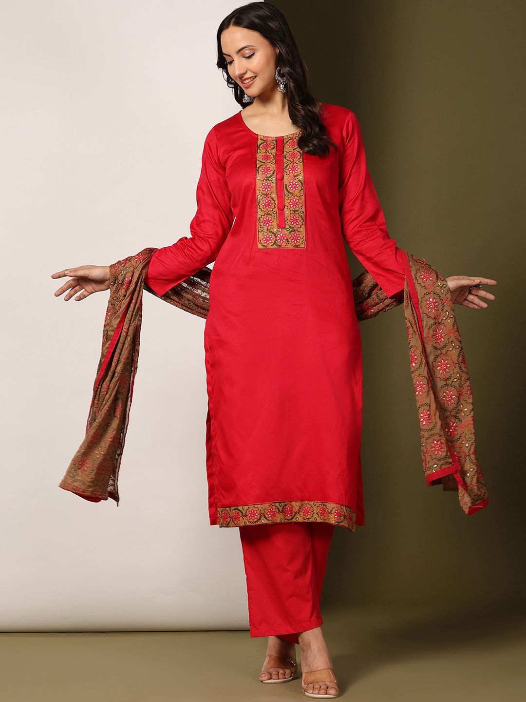 Mamicha Women Floral Embroidered Regular Pure Cotton Kurta with Palazzos & With Dupatta