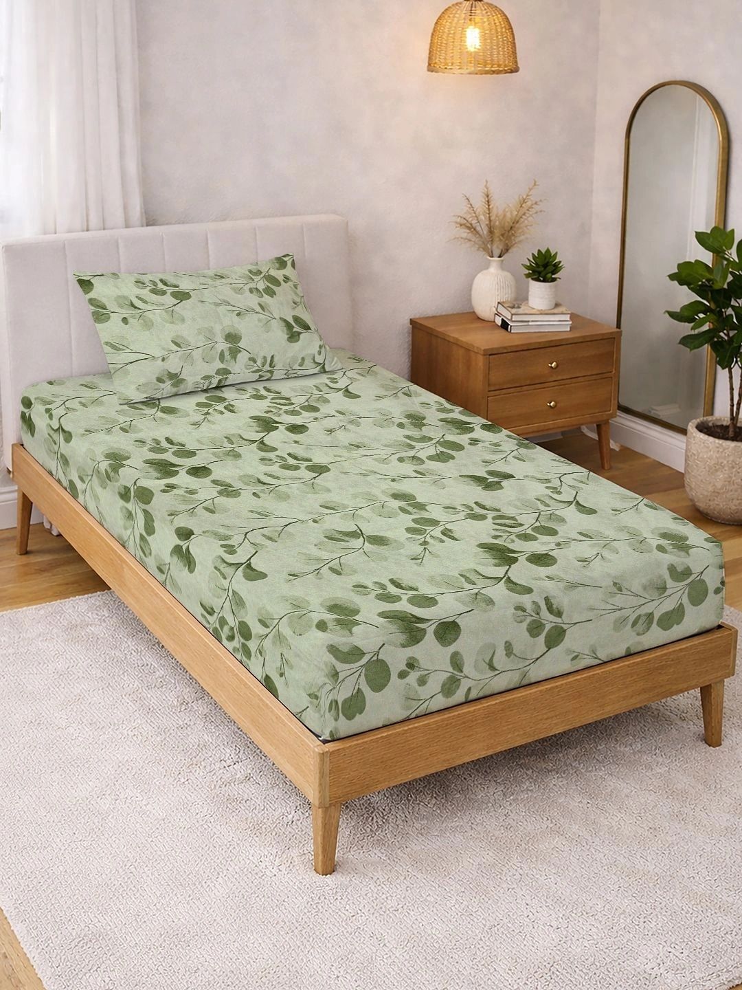 KLOTTHE Green Floral 300 TC Single Bedsheet with 1 Pillow Covers