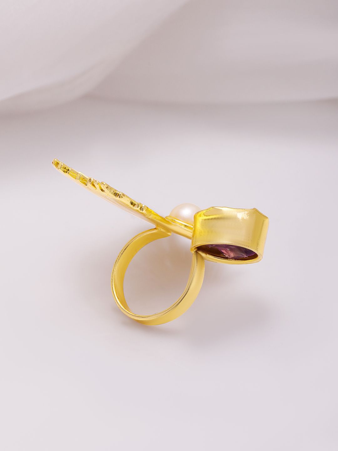 Rubans 18K Gold-Plated Sunburst Design Pearl & Amethyst Cincin Jari Laras