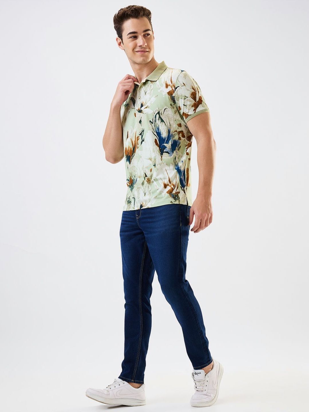 SPYKAR Men Floral Printed Polo Collar Cotton Slim Fit T-shirt