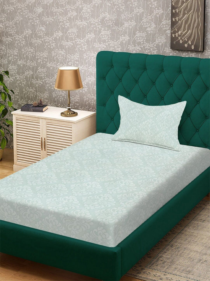 KLOTTHE Green Floral Printed 300 TC Single Bedsheets With 1 Pillow Covers