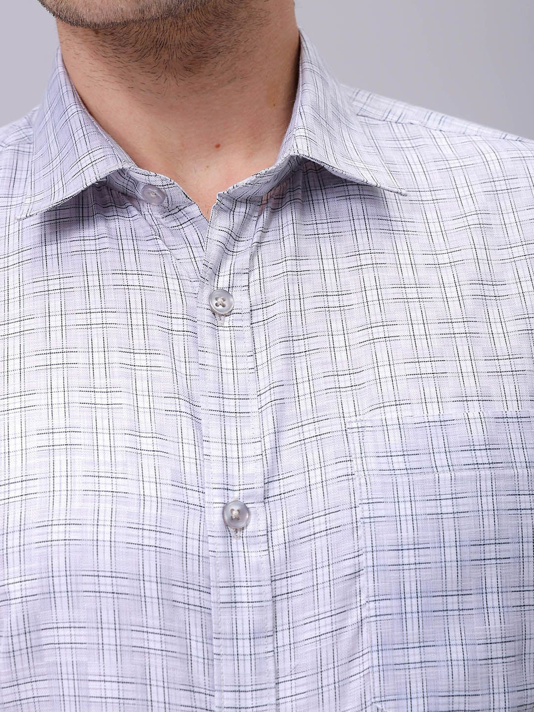 The Indian Garage Co. X Luxe Men Spread Collar Checked Slim Fit Formal Shirt
