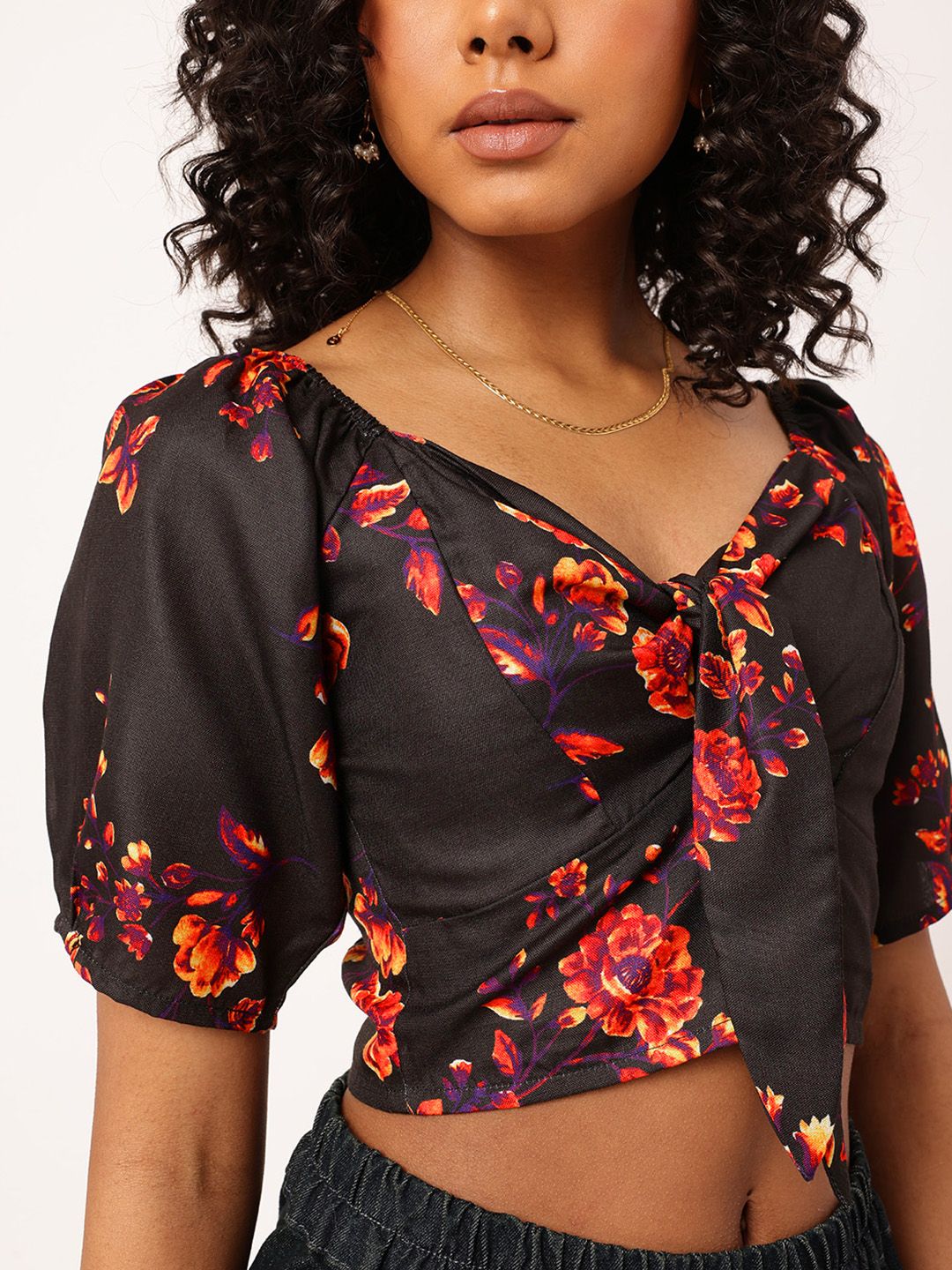DressBerry Floral Printed Bow Detailed Fitted Crop Top