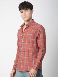 VASTRADO Men Classic Slim Fit Opaque Checked Casual Shirt