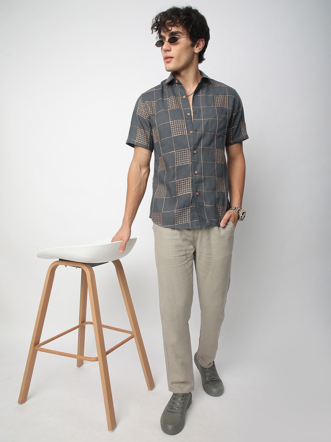 VASTRADO Men Classic Spread Collar Geometric Printed Cotton Slim Fit Casual Shirt