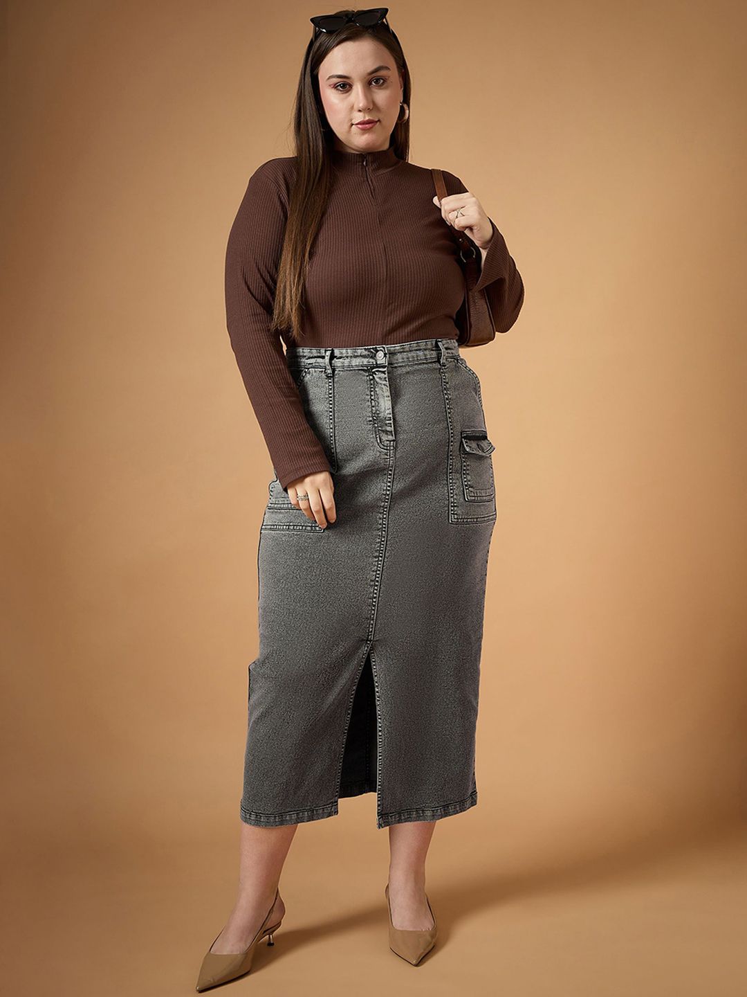 SASSAFRAS Curve Denim Front Slit Midi Skirt