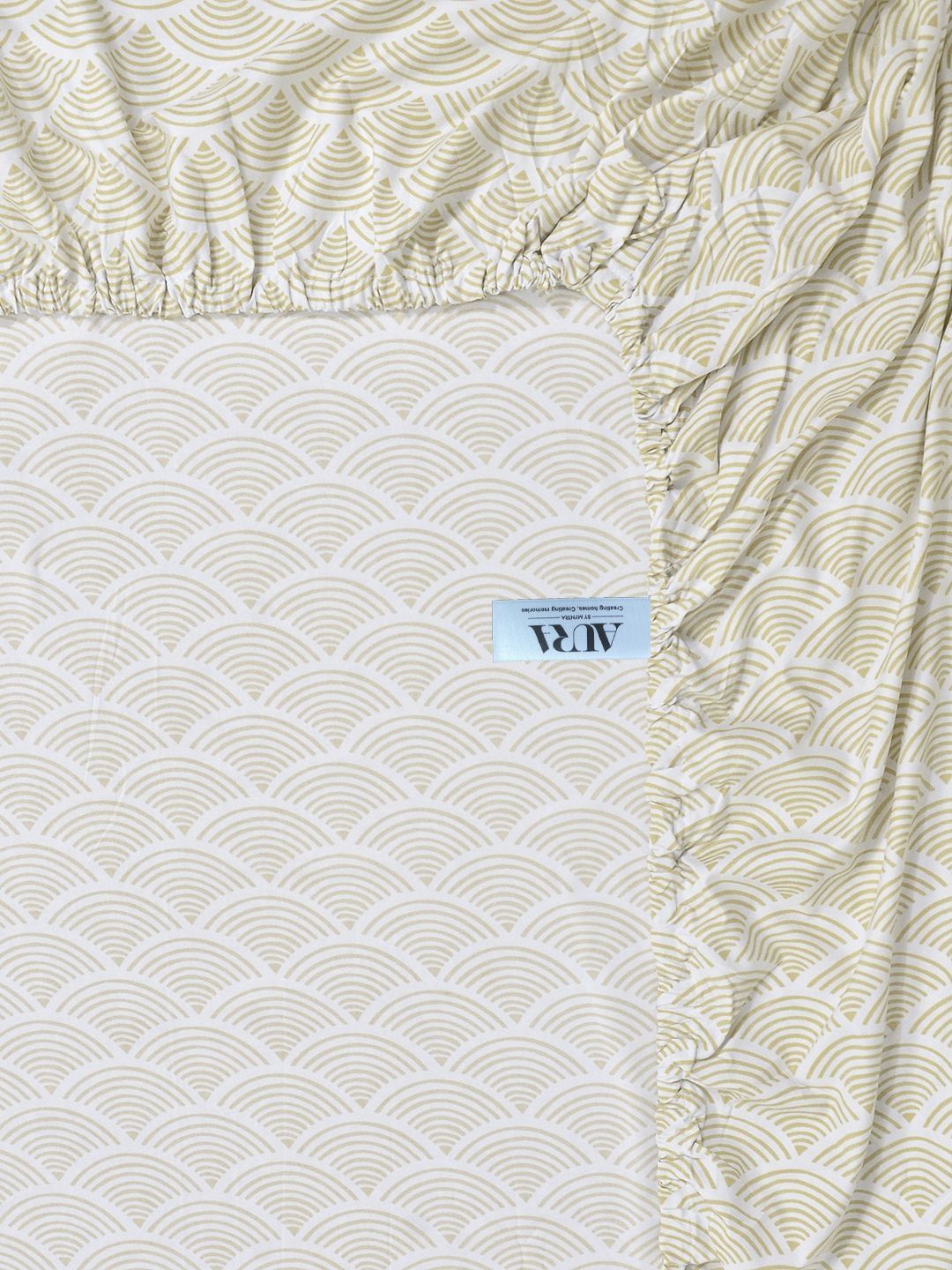 Aura Beige Geometric Printed 300 TC Set Cadar Double King 2.50 m x 2.25 m
