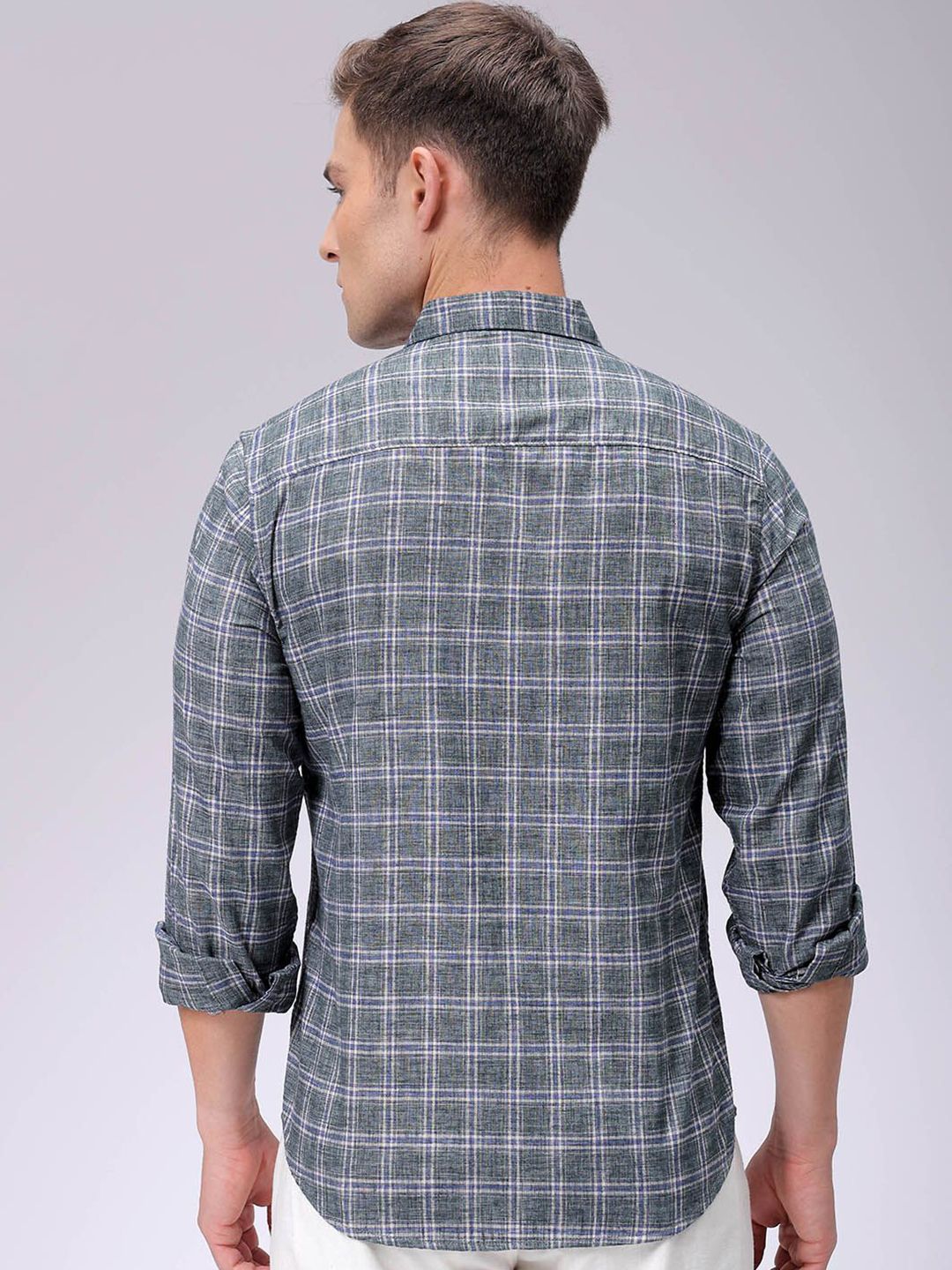 The Indian Garage Co Men Slim Fit Opaque Checked Casual Shirt