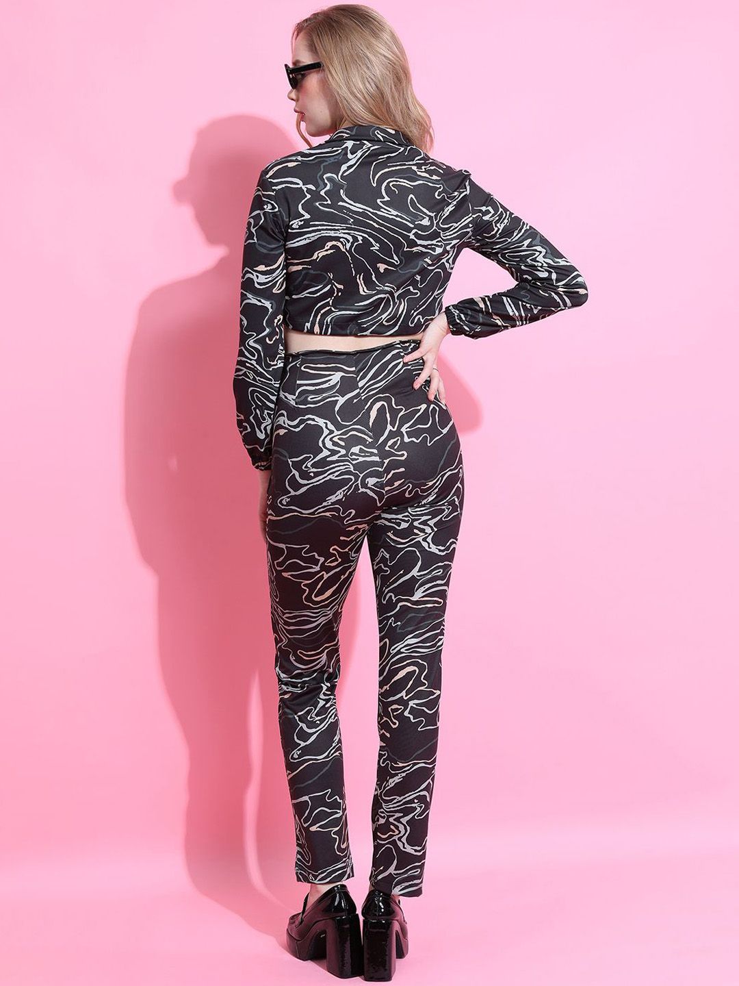 Tokyo Talkies Black & Grey Abstract Printed Top With Trouser