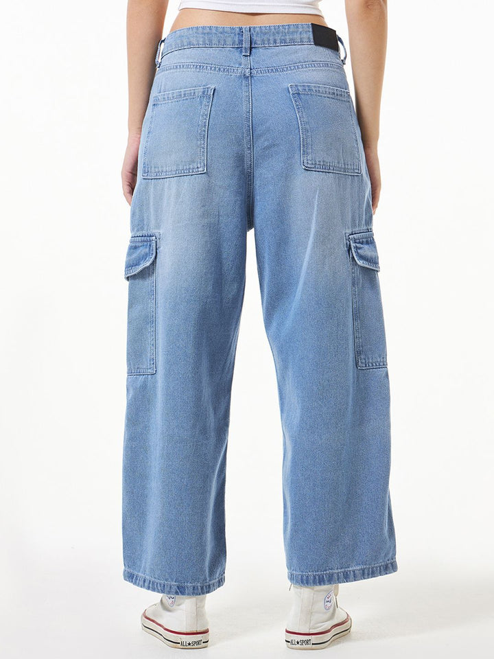 Bewakoof Women Straight Fit High-Rise Low Distressed Light Fade Cotton Cargo Jeans