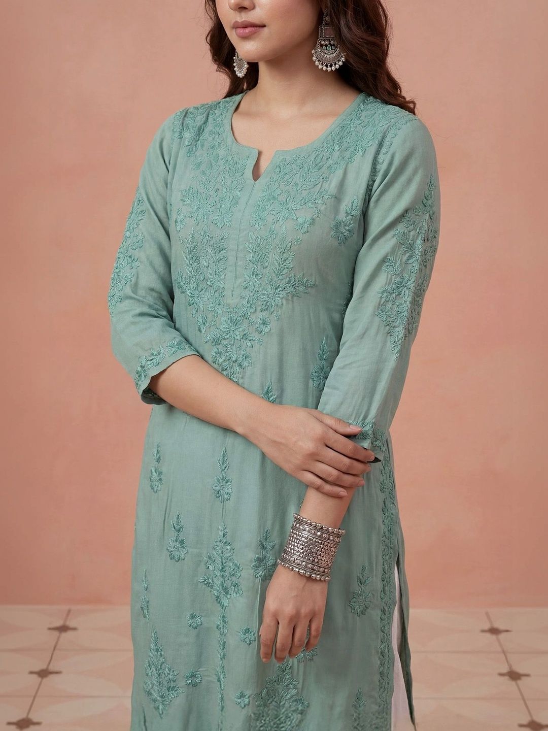 House of Chikankari Solid Green Embroidered Modal Pockets Kurta