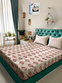 KLOTTHE Beige & Brown Floral Printed Cotton 400 TC King Bedsheet Sets 2.5 m x 2.25 m