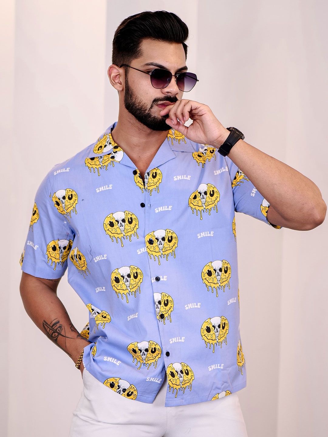 Baju Kasual Kapas Kolar Cuba Bercetak Perbualan Lelaki Eszett
