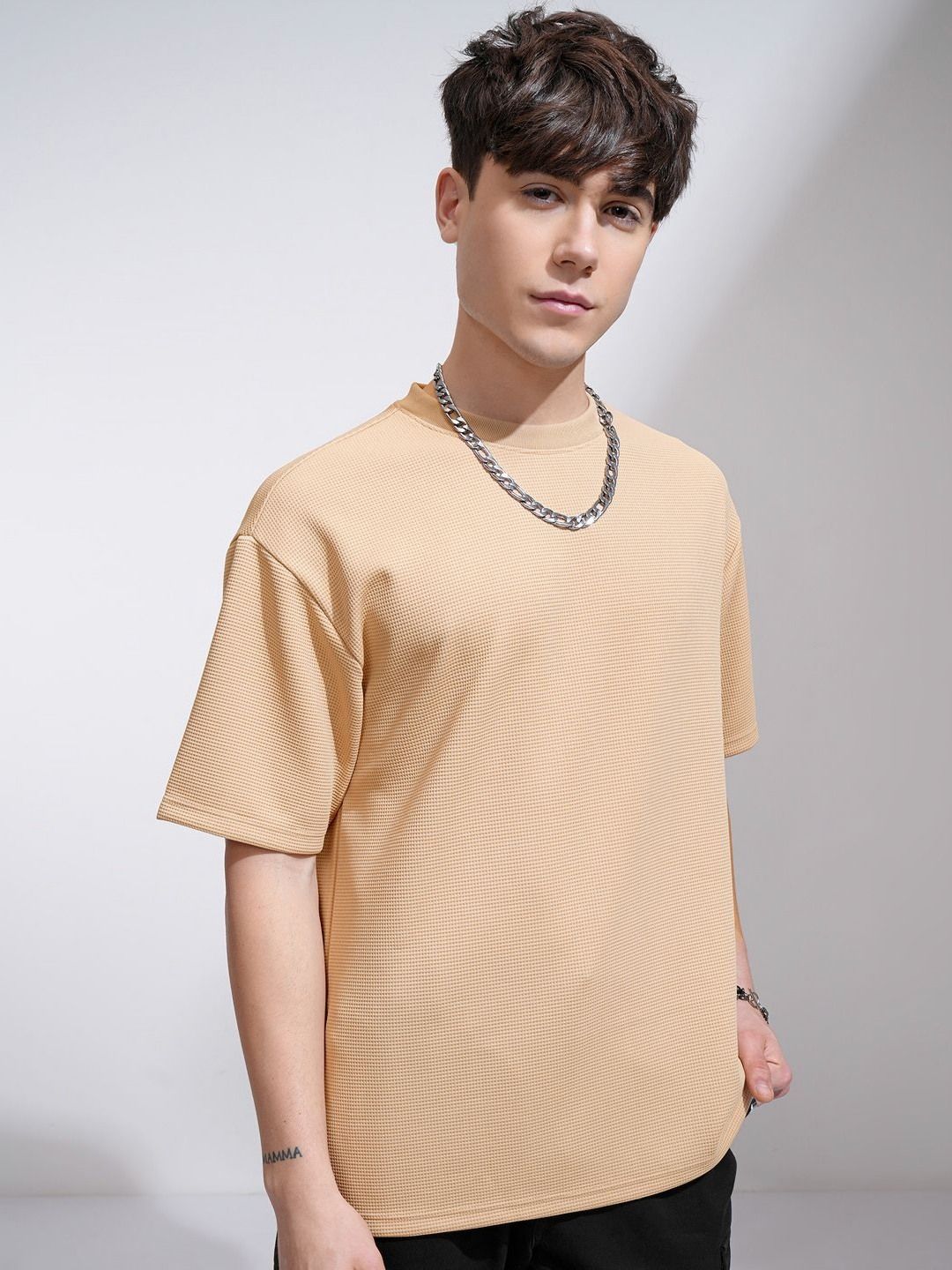 HIGHLANDER Men Self Design Round Neck Relaxed Fit T-shirt