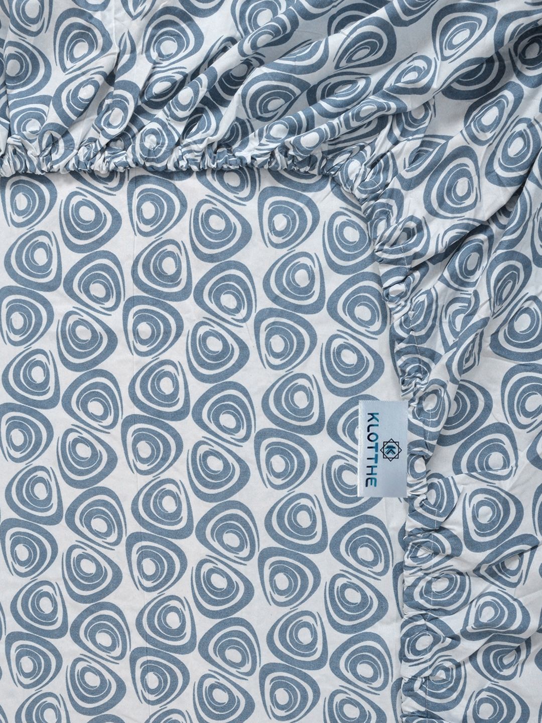 KLOTTHE Blue & White Printed Fitted 300 TC King Double Bedsheet With 2 Pillow Covers